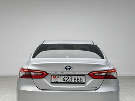 Toyota Camry, 2022 — фото 4