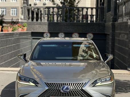 Lexus ES, 2019 — фото 1