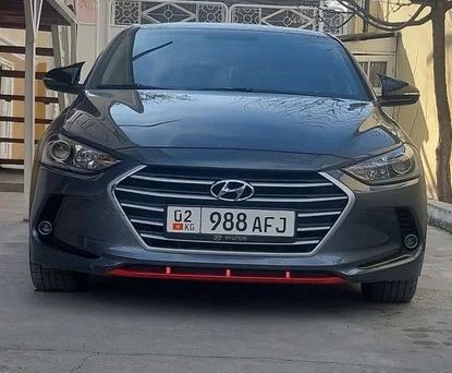Hyundai Avante, 2017 — 照片 1