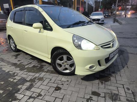 Honda Fit, 2003 — photo 4