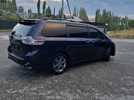 Toyota Sienna, 2018 — 照片 3
