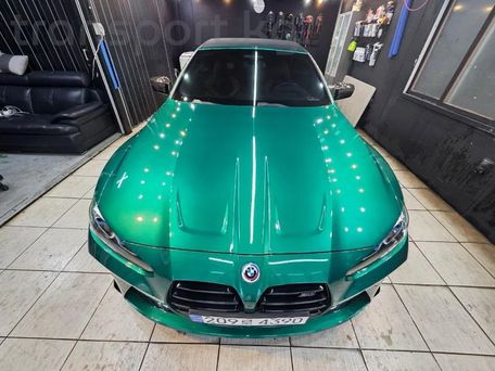 BMW M4, 2023 — photo 1