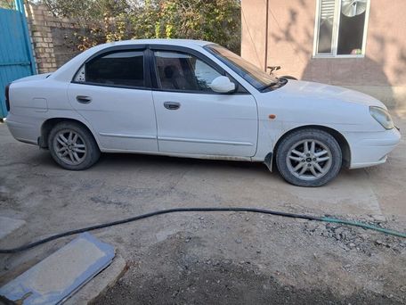 Daewoo Nubira, 1999 — 照片 2
