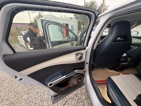BYD Song Plus, 2022 — photo 11