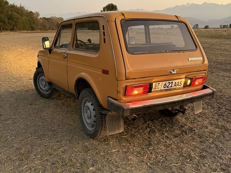 LADA 2121 (4x4), 1987 — photo 1