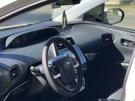 Toyota Prius, 2017 — фото 7