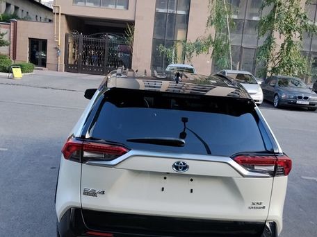 Toyota RAV4, 2020 — photo 3