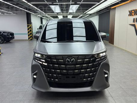 Toyota Alphard, 2025 — photo 2