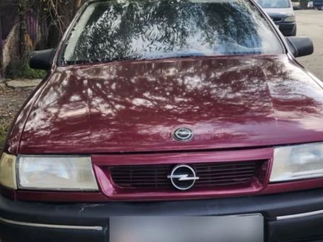 Opel Vectra, 1991 — photo 1