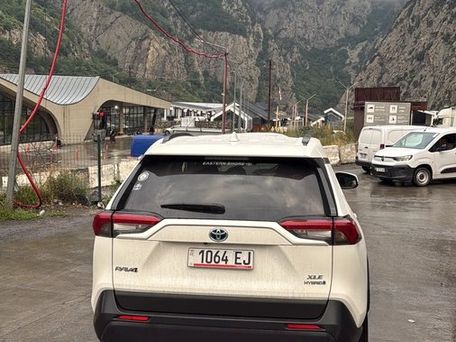 Toyota RAV4, 2023 — сүрөт 5