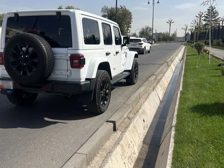 Jeep Wrangler, 2022 — 照片 5