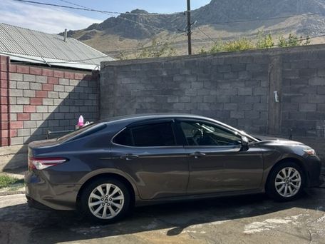 Toyota Camry, 2018 — сүрөт 3