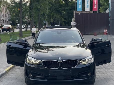 BMW 3 серии, 2020 — фото 1