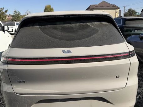 Li Auto (Lixiang) L6, 2024 — photo 6