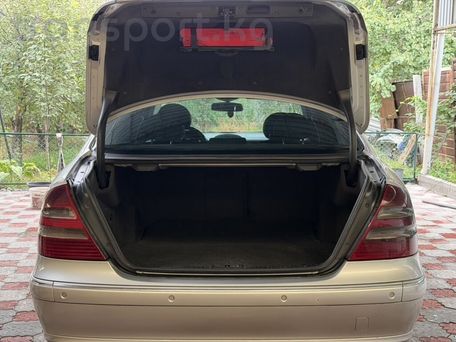 Mercedes-Benz E-Класс, 2004 — 照片 11
