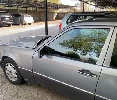 Mercedes-Benz W124, 1991 — photo 3
