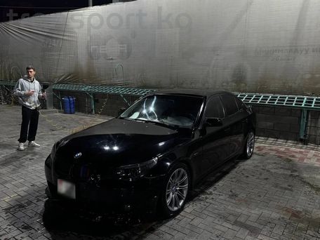 BMW 5 серии, 2003 — 照片 5