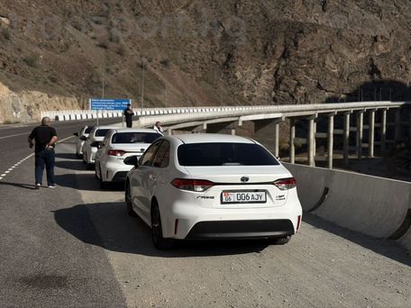 Toyota Corolla, 2023 — photo 2