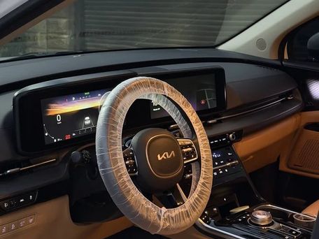 Kia Carnival, 2023 — сүрөт 10