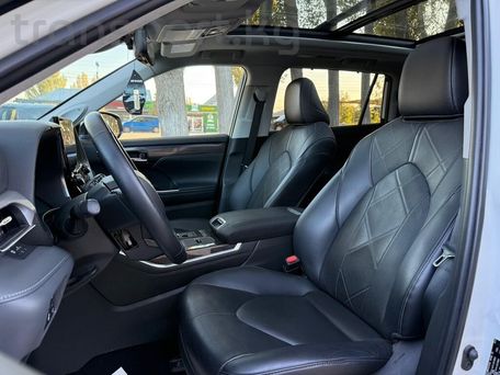 Toyota Highlander, 2021 — photo 11