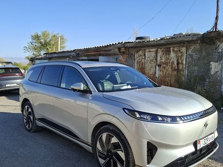 Roewe i6 Max, 2024 — photo 1