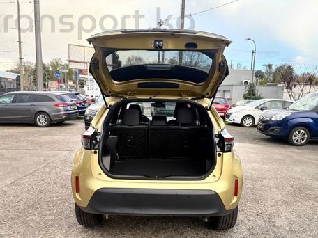 Toyota Yaris Cross, 2023 — фото 9