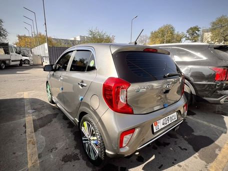 Kia Picanto, 2019 — photo 11