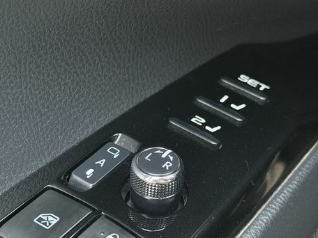 Toyota Camry, 2018 — photo 6