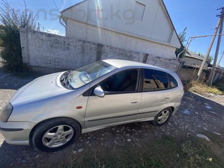 Nissan Almera Tino, 2001 — photo 3