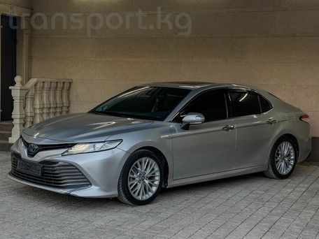 Toyota Camry, 2018 — photo 1