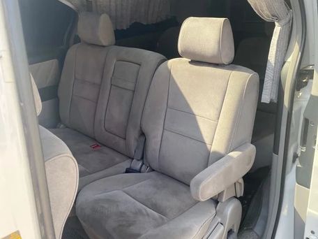 Toyota Alphard, 2006 — 照片 3