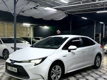 Toyota Corolla, 2022 — photo 1
