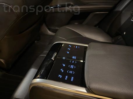 Toyota Camry, 2020 — photo 10