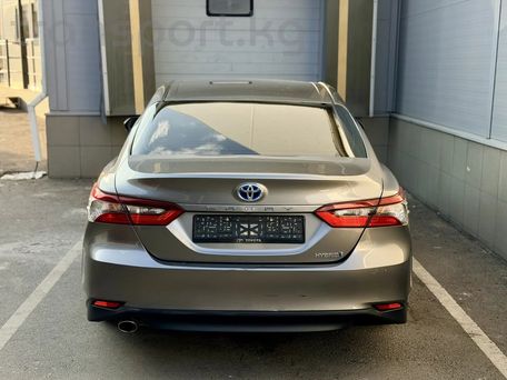 Toyota Camry, 2023 — фото 3