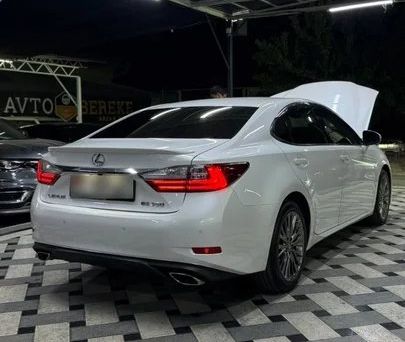 Lexus ES, 2018 — 照片 7
