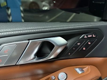 BMW X7, 2020 — photo 11
