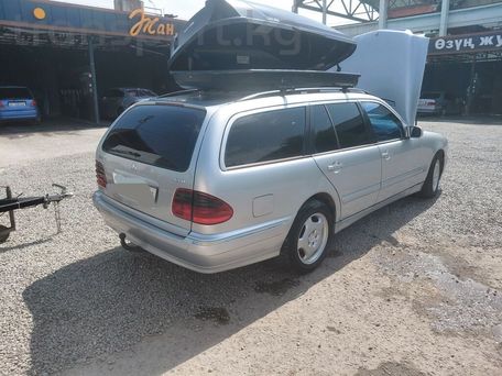 Mercedes-Benz E-Class, 2000 — photo 4