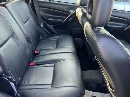 Toyota RAV4, 2004 — photo 6