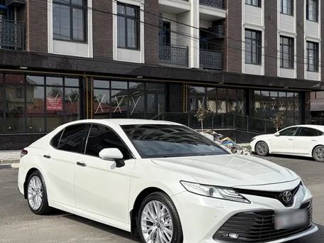 Toyota Camry, 2018 — фото 3