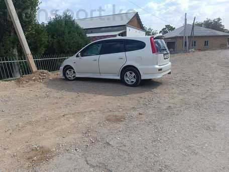 Honda Stream, 2001 — photo 3