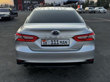Toyota Camry, 2017 — сүрөт 3