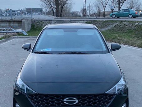 Hyundai Solaris, 2024 — 照片 1