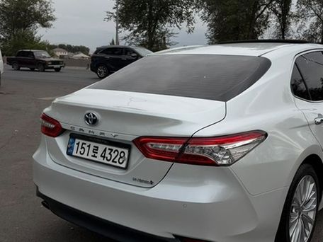Toyota Camry, 2020 — 照片 3