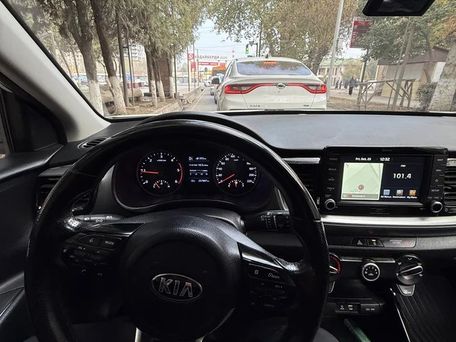 Kia Stonic, 2018 — сүрөт 10