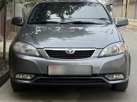 Daewoo Gentra, 2014 — фото 1