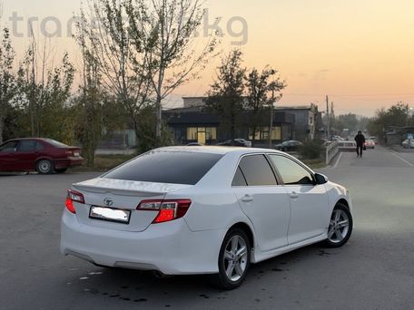 Toyota Camry, 2013 — сүрөт 2
