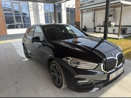 BMW 1 серии, 2021 — photo 1