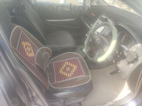 Honda Stream, 2002 — photo 4