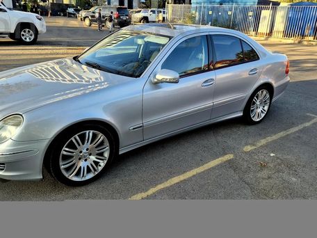 Mercedes-Benz E-Класс, 2008 — 照片 2