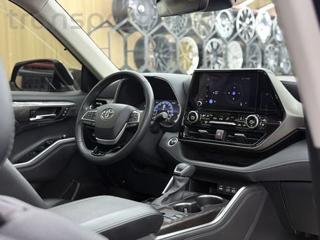 Toyota Highlander, 2024 — photo 6